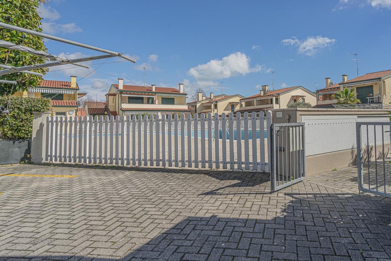 Caorle & Caorle Apartment Екстериор снимка