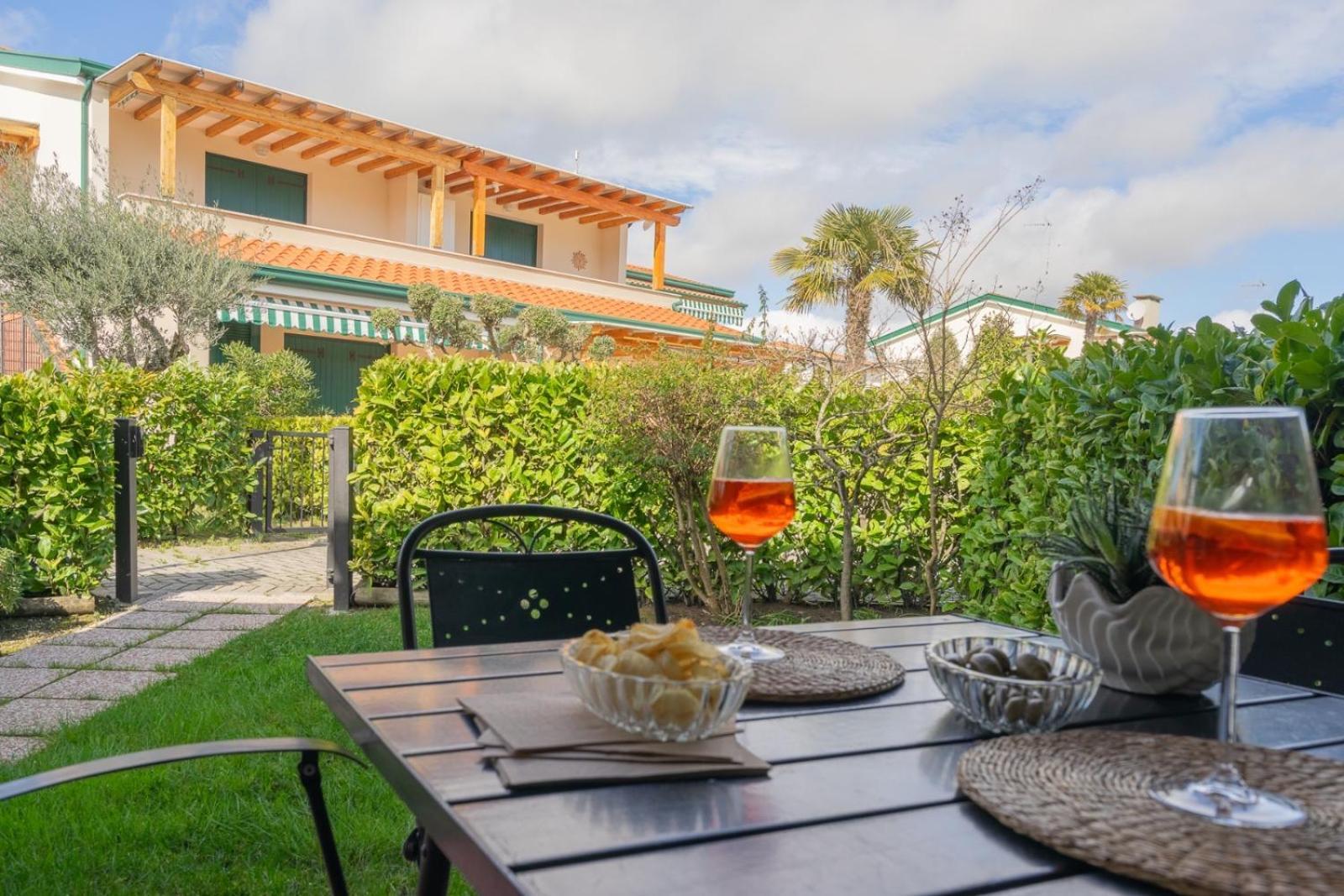 Caorle & Caorle Apartment Екстериор снимка